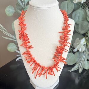 ❤️ Vintage Les Bernard Coral-Style Branch Necklace